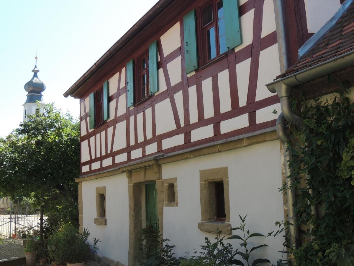 Pilger- Und Radlerherberge Herberge Im Hofhaus Colmberg Exterior foto